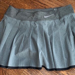 nike gray skirt
